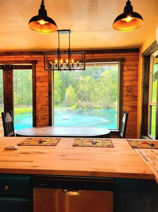 Waterfront Houston Hide Out In A Magical Forest Waller Eksteriør billede