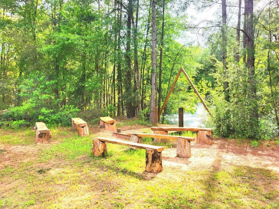 Waterfront Houston Hide Out In A Magical Forest Waller Eksteriør billede